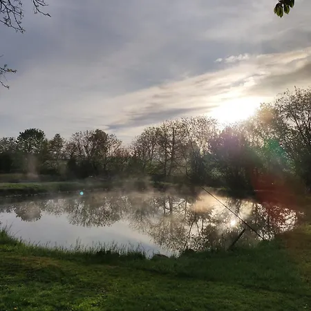 Nad Stawami Pokoje Goscinne Homestay *