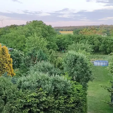 Nad Stawami Pokoje Goscinne * Zwartowko
