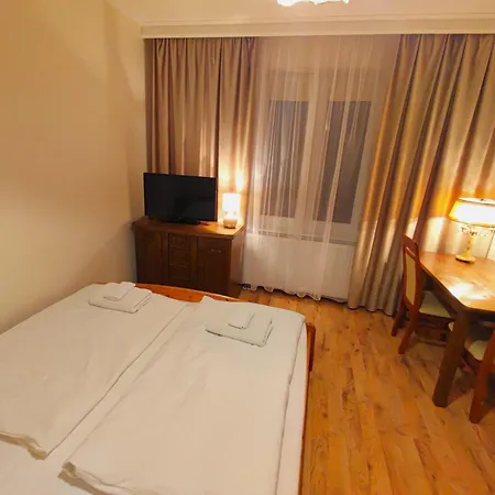 Homestay Nad Stawami Pokoje Goscinne