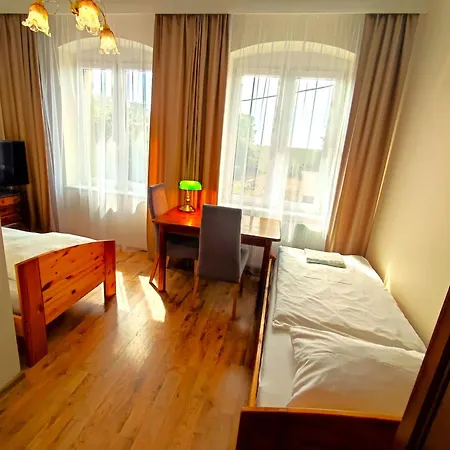Nad Stawami Pokoje Goscinne Homestay